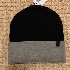 lululemon Chill Fighter Beanie in Black